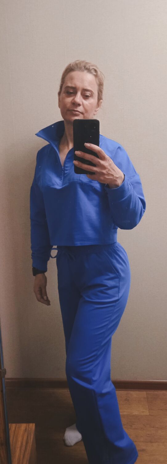  52910925  Nastena, 47 ,    