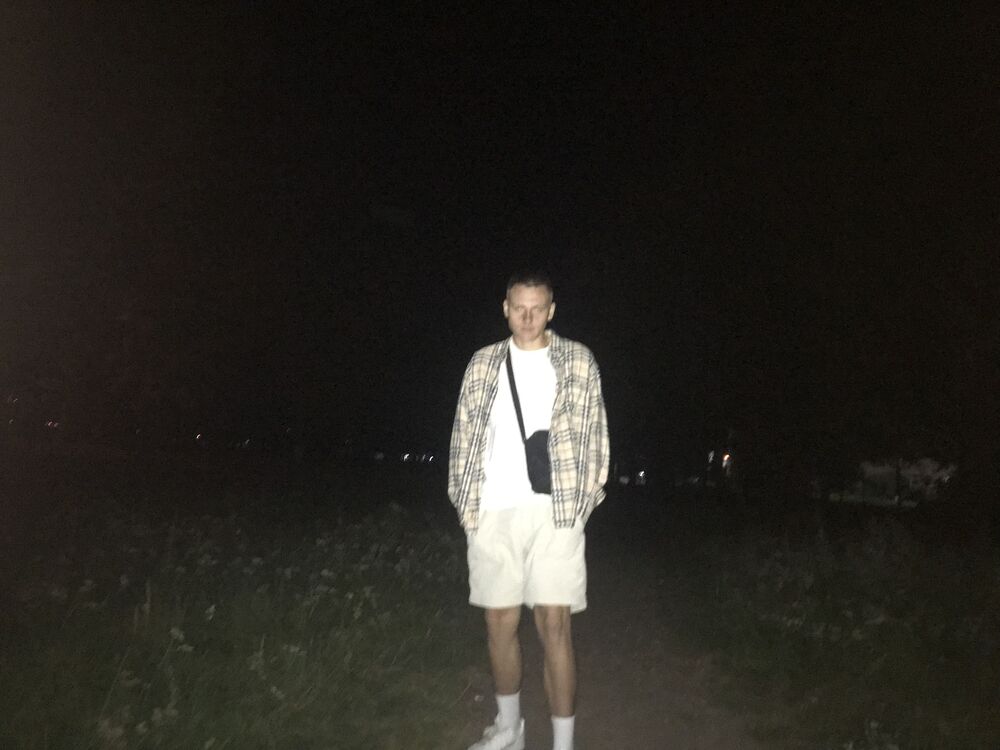  38273725  , 23 ,    