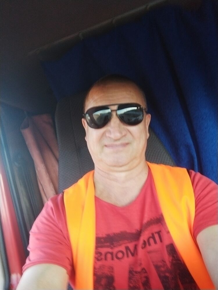  35509925  , 61 ,    