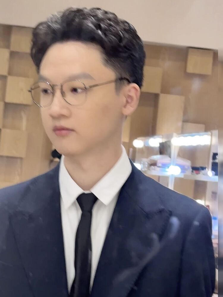  Shenzhen,   Ken, 25 ,   ,   