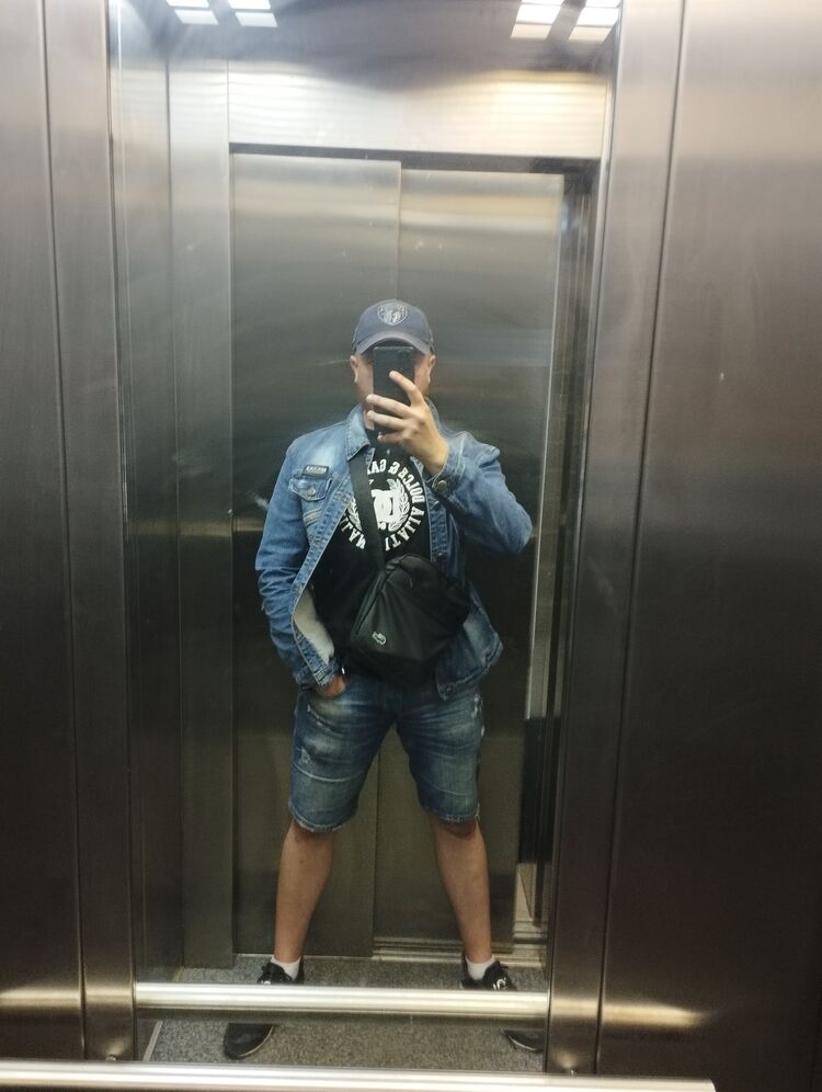  35930465  , 40 ,    