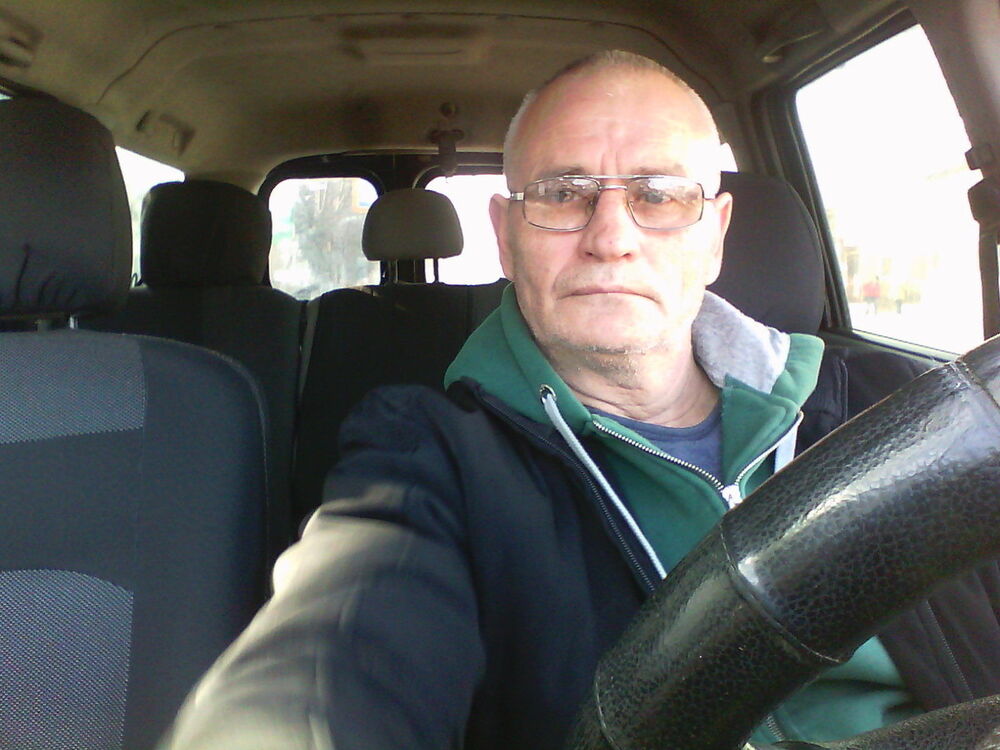  ,   Evgheni, 64 ,   