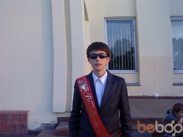  ,   Mike, 32 ,   ,   , c 