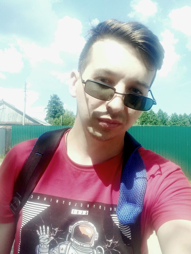  ,   Nikolay, 28 ,   ,   