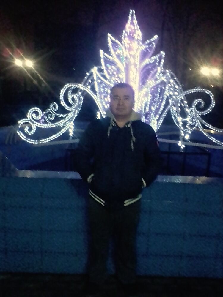  18661415  Rustam, 48 ,    