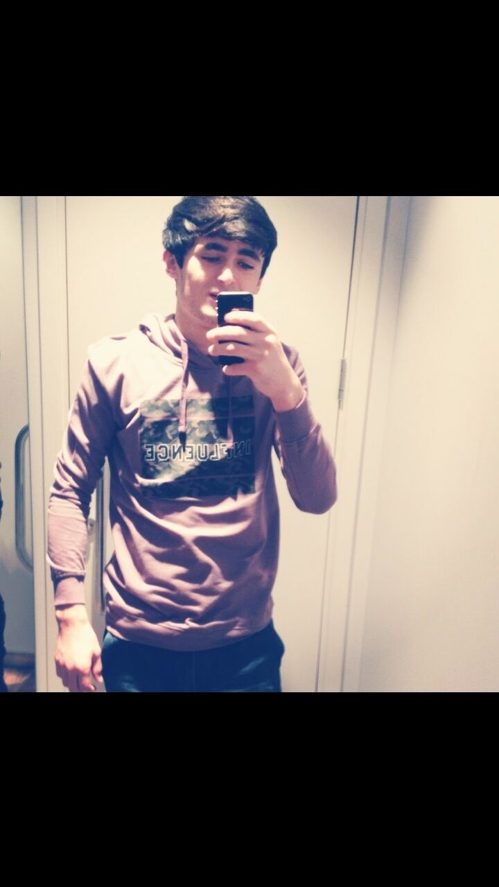  35771345  Abdullah, 30 ,    