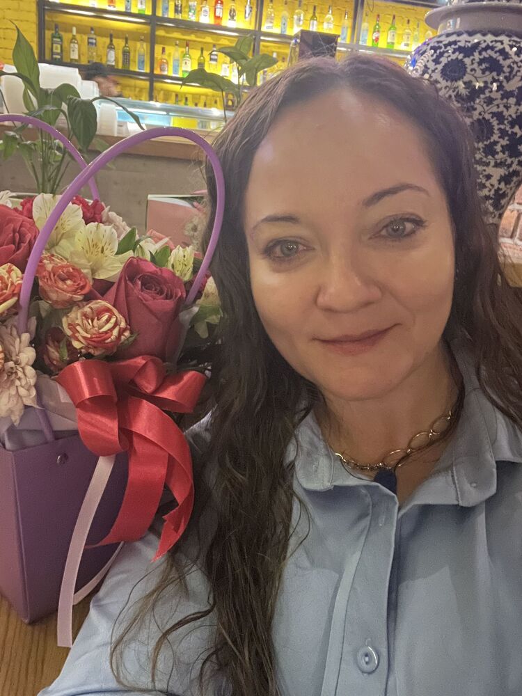  50118375  Anett, 42 ,    