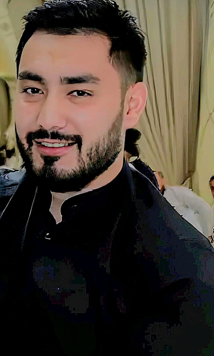  54453715  , 28 ,    -