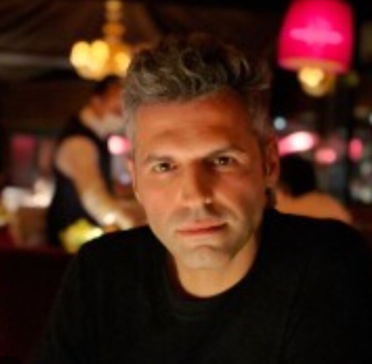  50866715  Feruz, 39 ,    