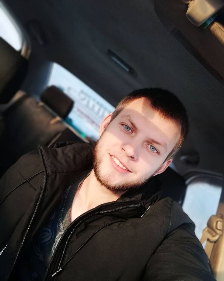  46117555  , 30 ,    