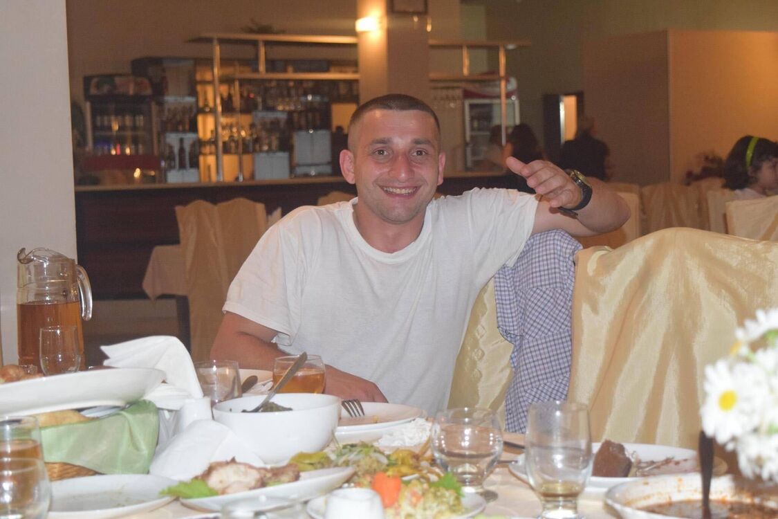  44182665  Giorgi, 38 ,    