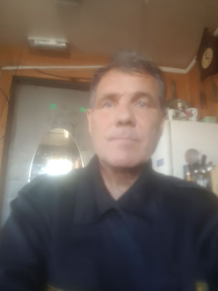  37697145  , 56 ,    