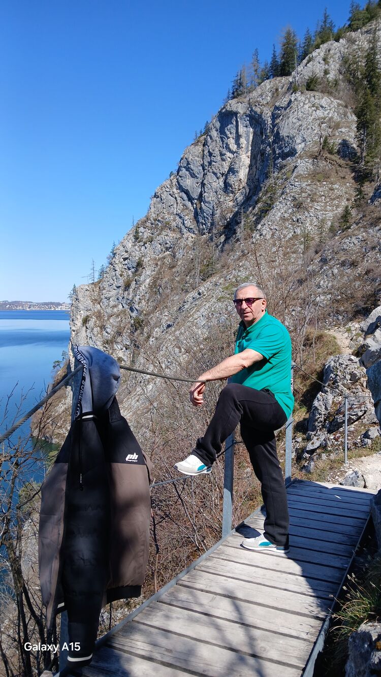  51808605  Jura, 57 ,    Bogen