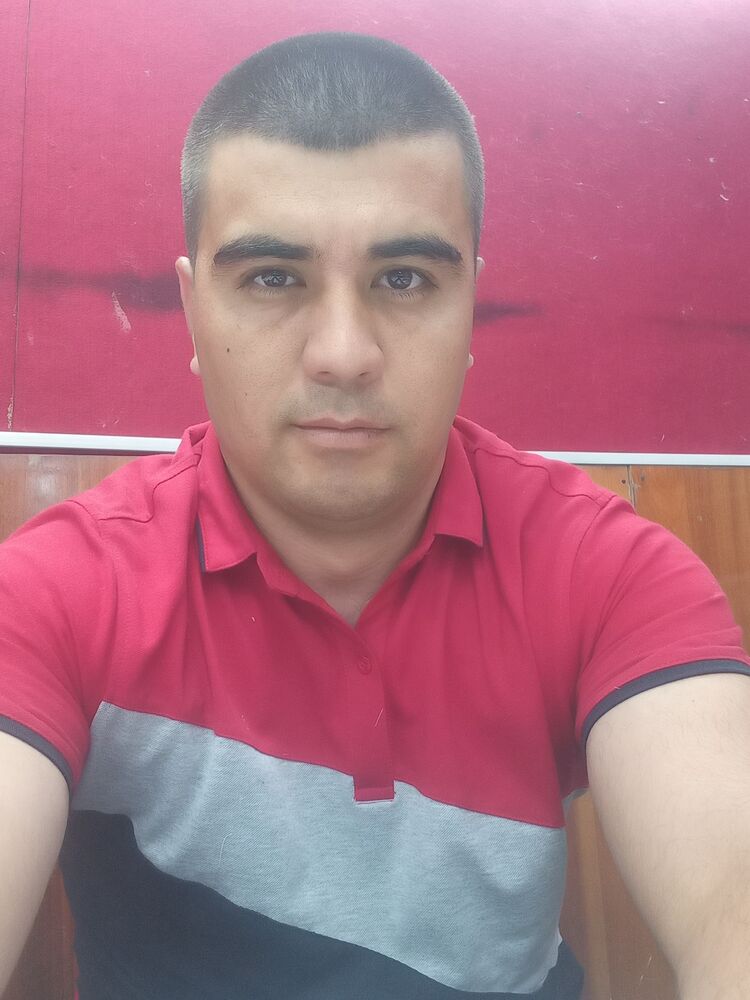  35647045  , 37 ,    