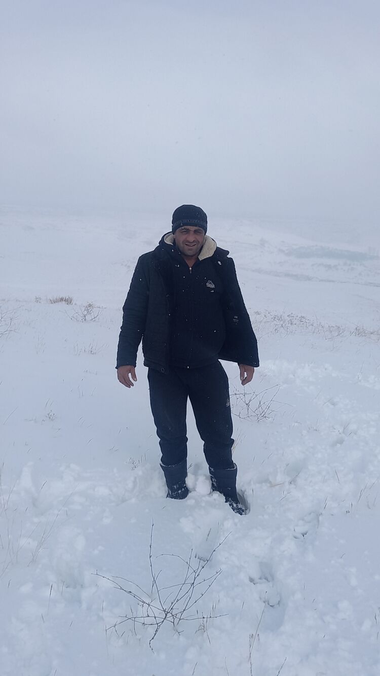  32992385  , 27 ,    