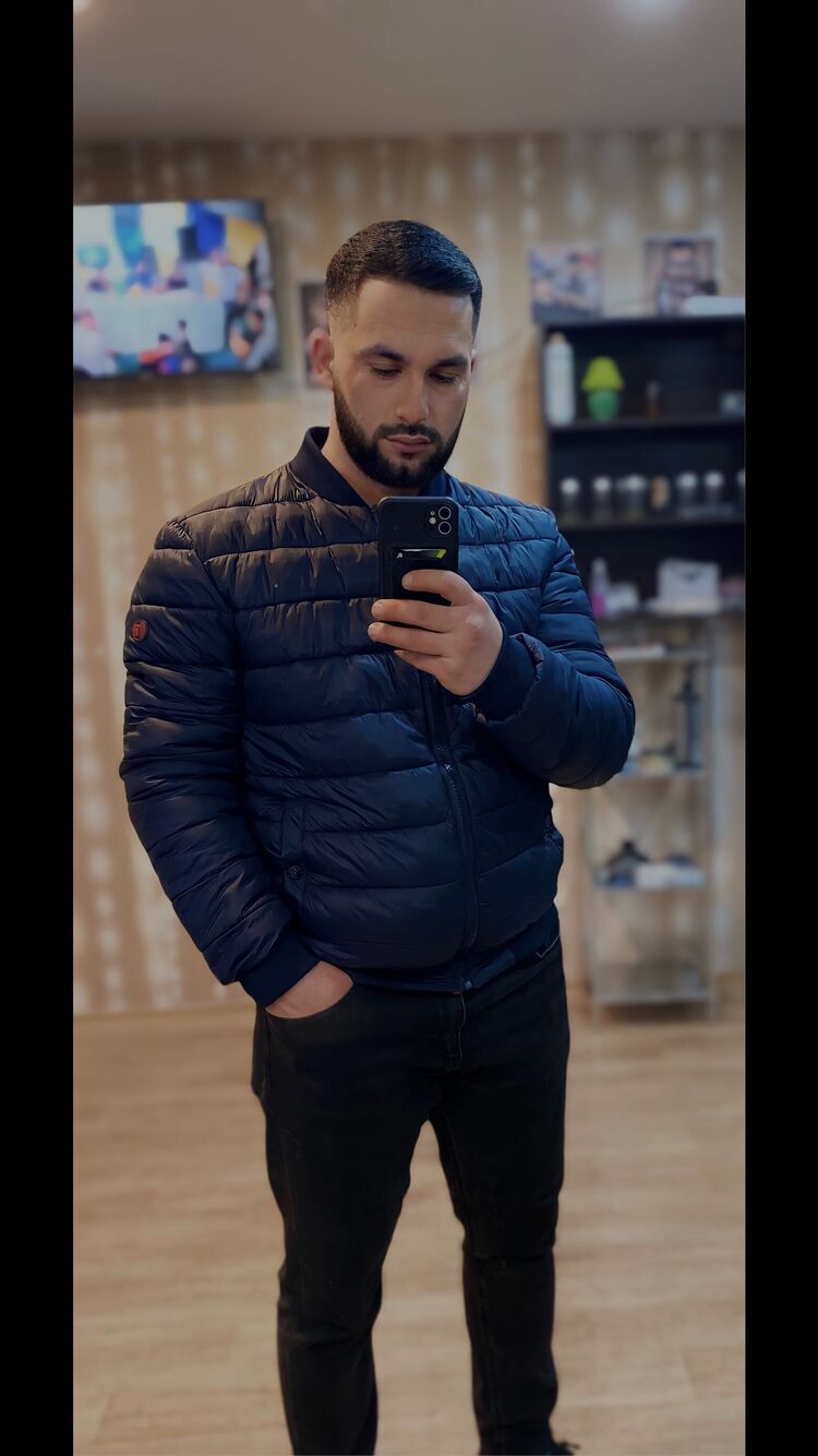  42615375  , 30 ,    