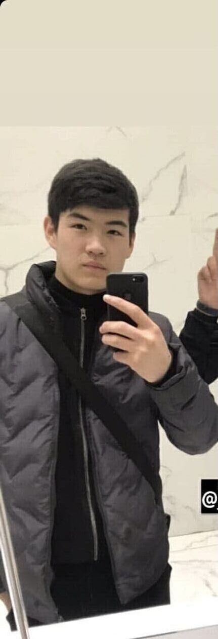  ,   Kasper, 21 ,   ,   