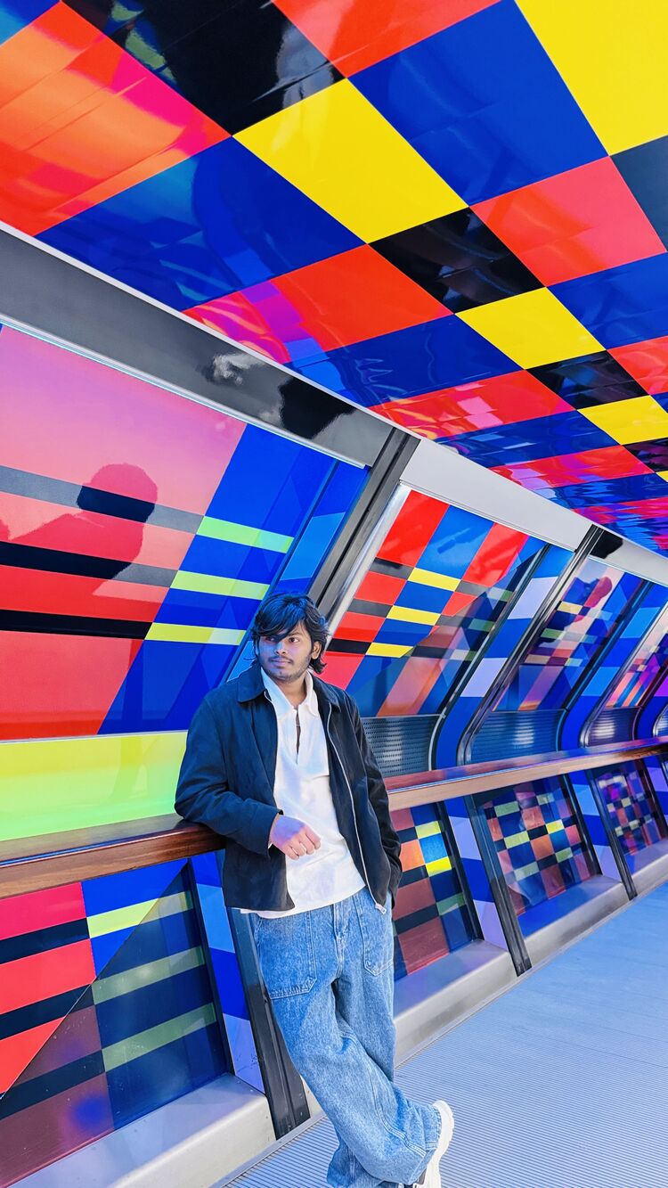  Lambeth,   Rohit, 25 ,   ,   