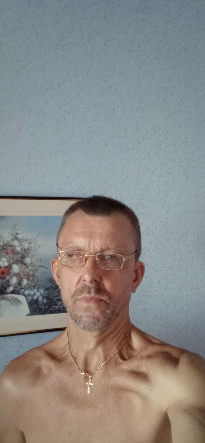  52893765  , 56 ,    