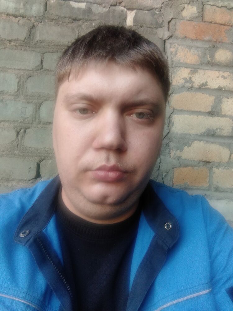  44083375   , 32 ,    