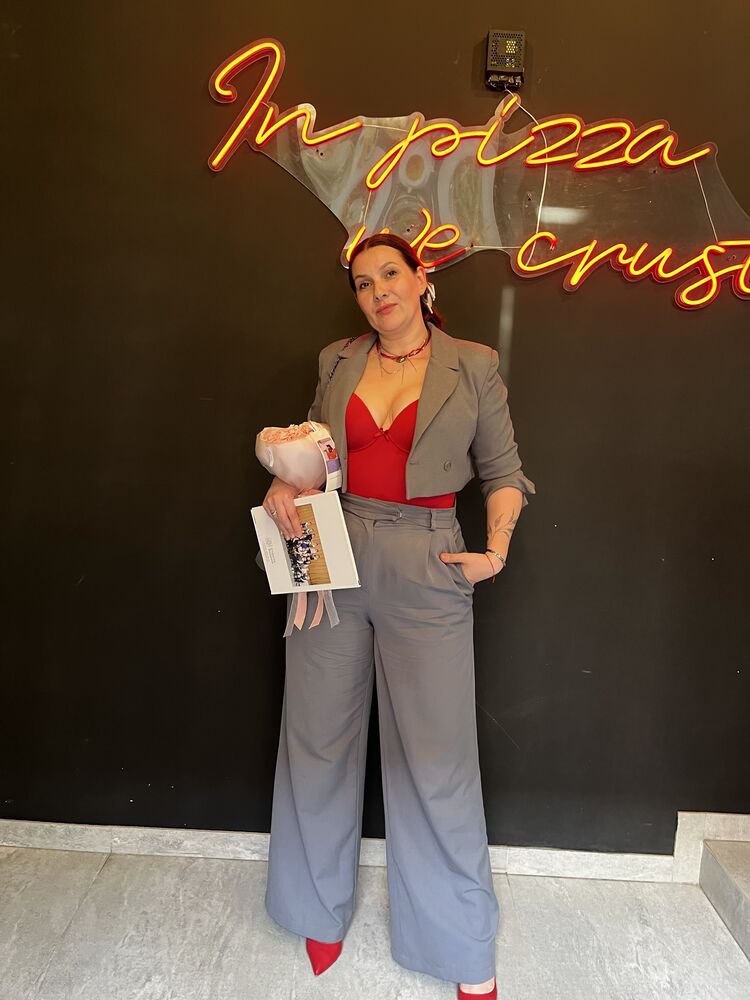  --,   Hope, 38 ,   , c 