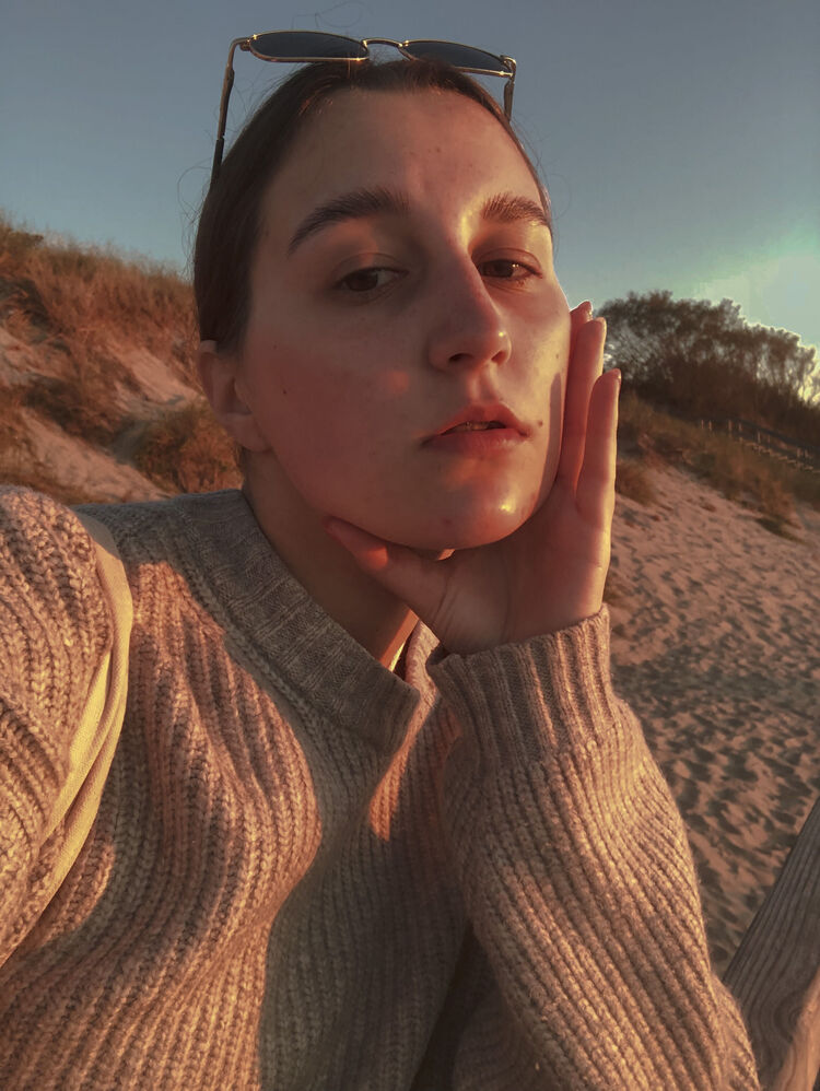  -,   , 25 ,   ,   