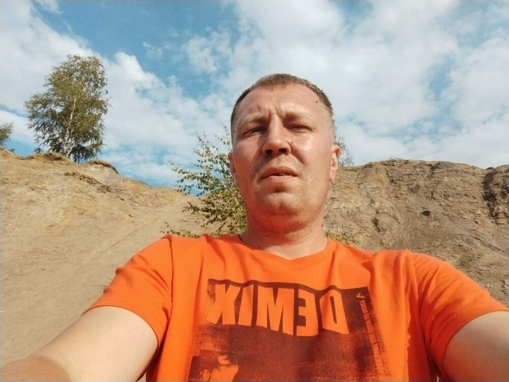 ,   Sergey, 37 ,   ,   