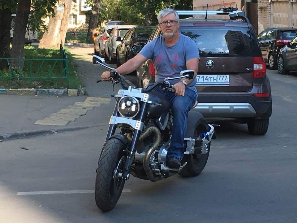  ,   Oleg, 58 ,   ,   , c 