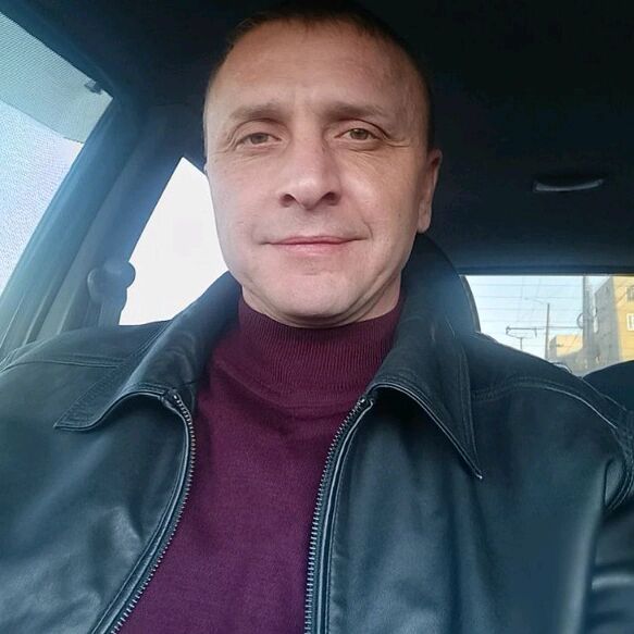 ,   Ivan, 40 ,   ,   