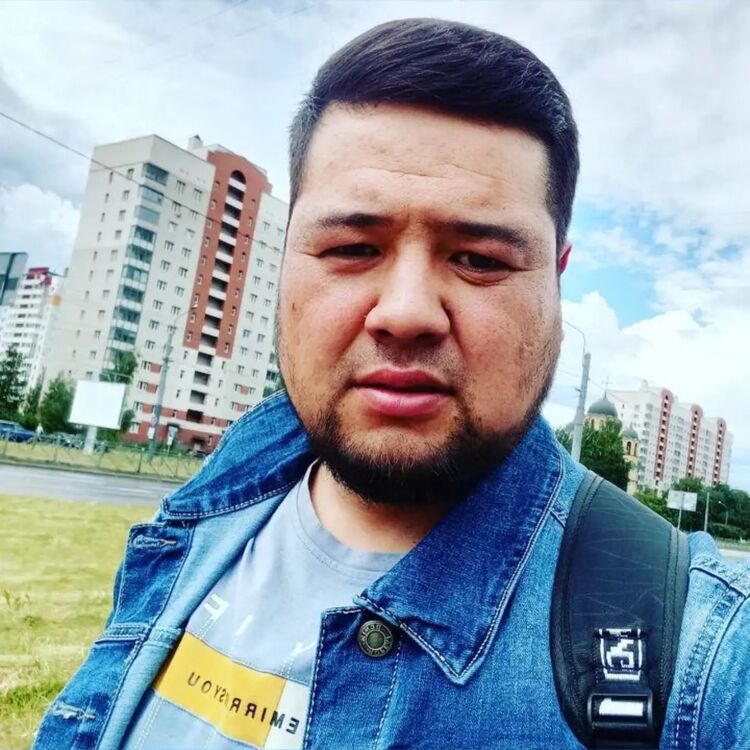  48662095  Samad, 29 ,    -