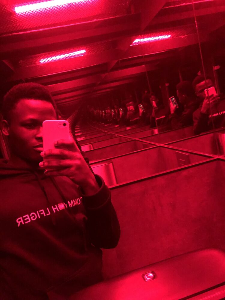  44690685  , 22 ,    -