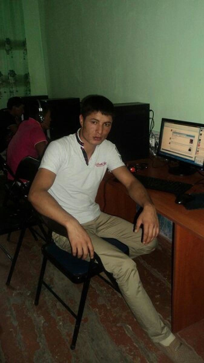  ,   Guljigit, 33 ,   