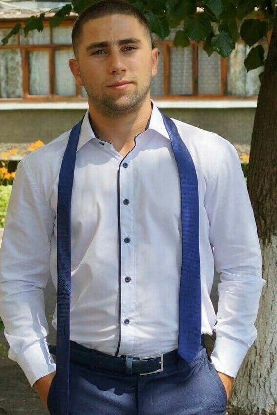  ,   Leopold, 32 ,   