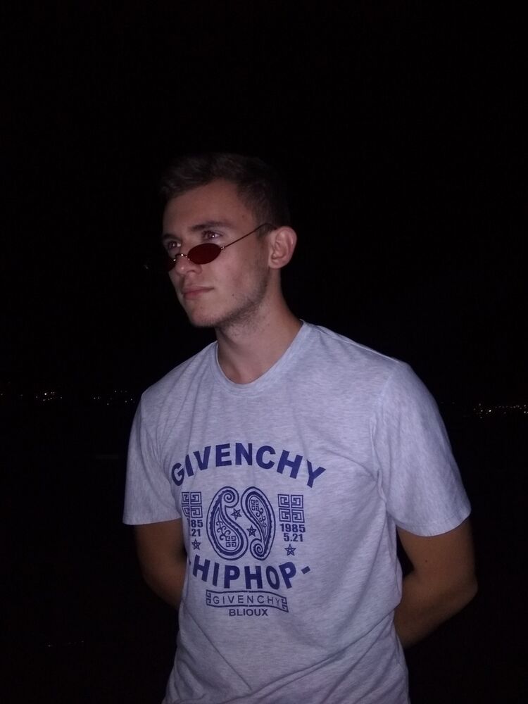  --,   , 22 ,   ,   , c 