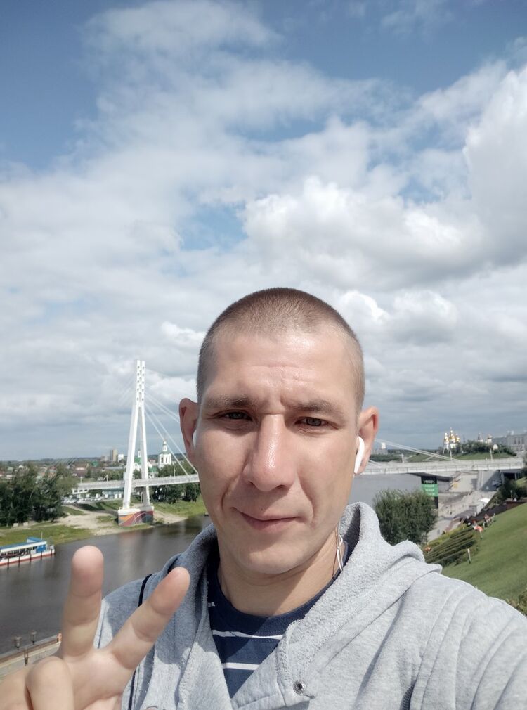  ,   Andrei, 35 ,   ,   , c 