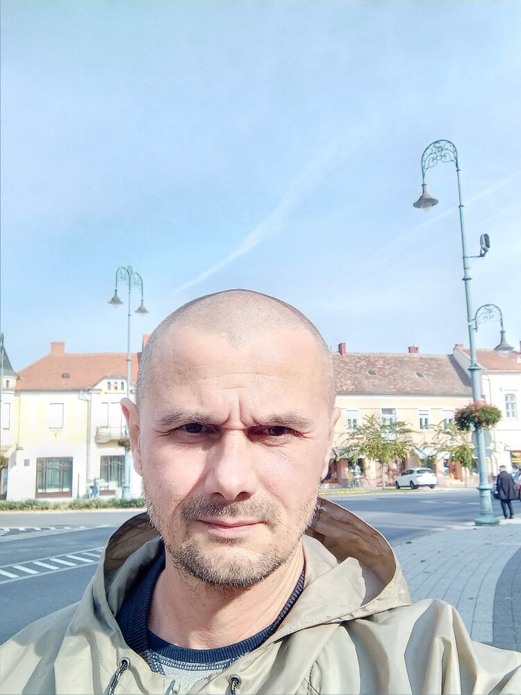  dunaujvaros,   , 51 ,   ,   