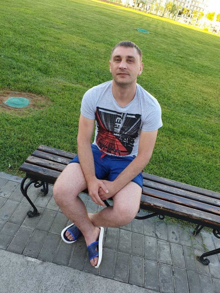  49786145  , 34 ,    