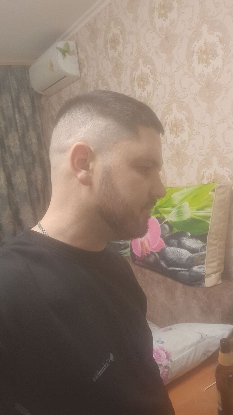  53637975  Buttterflysm, 39 ,    