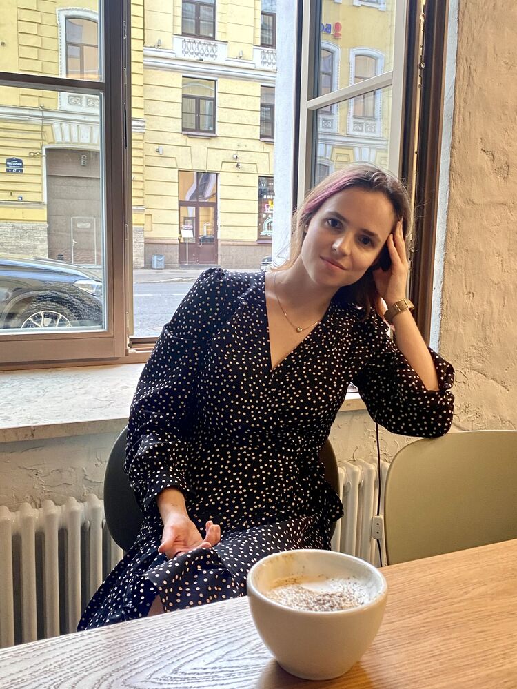  44271455  , 28 ,    -