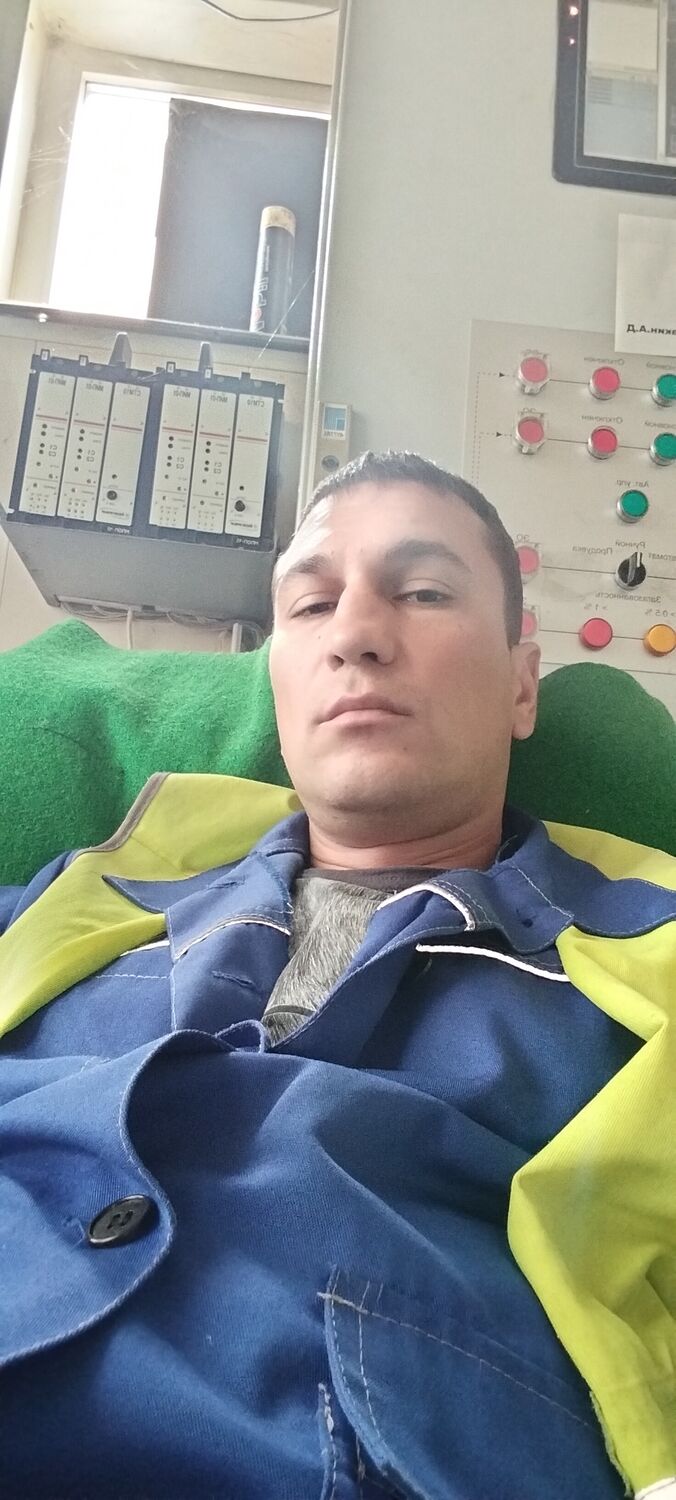  52810965  , 33 ,    