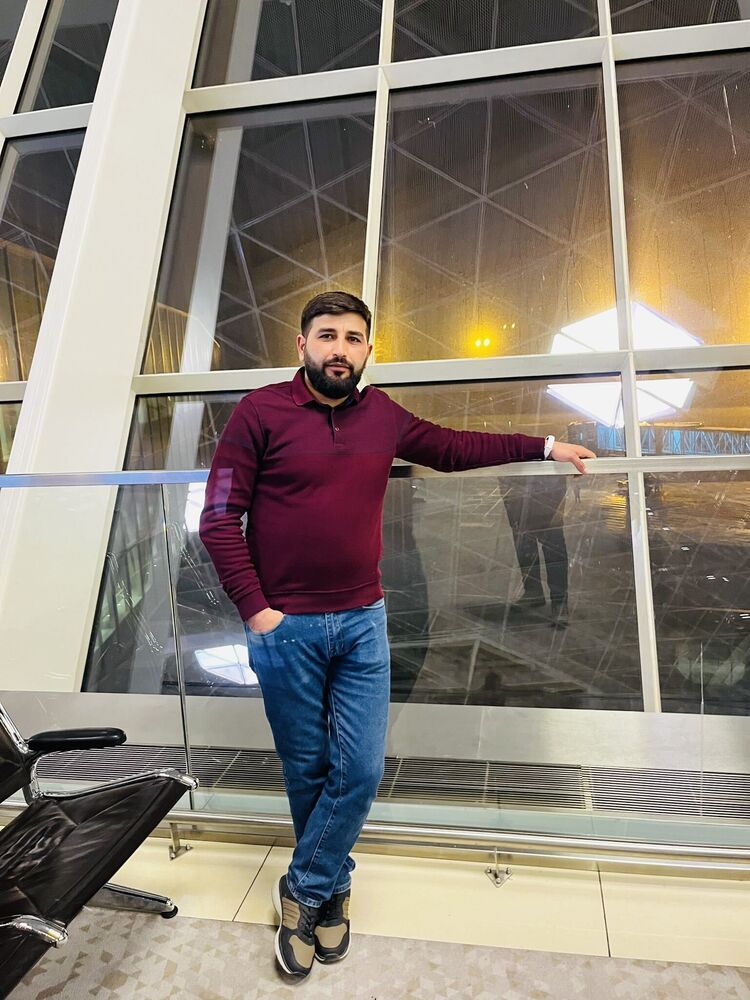  51267015  , 35 ,    Montreuil