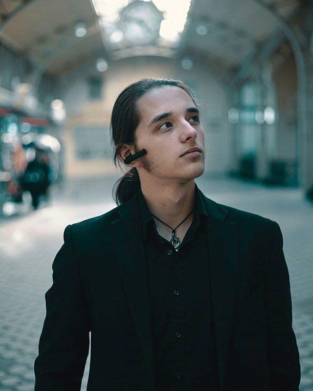  -,   Nik, 24 ,   