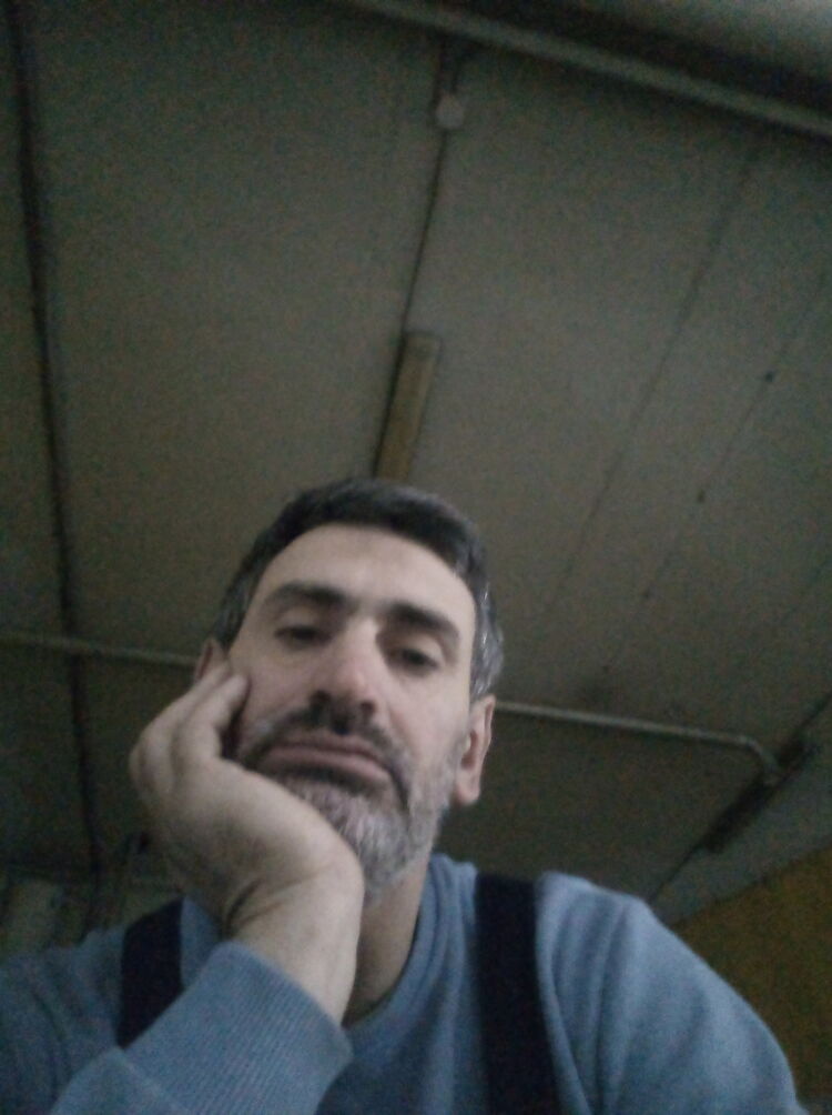  36523585  , 45 ,    