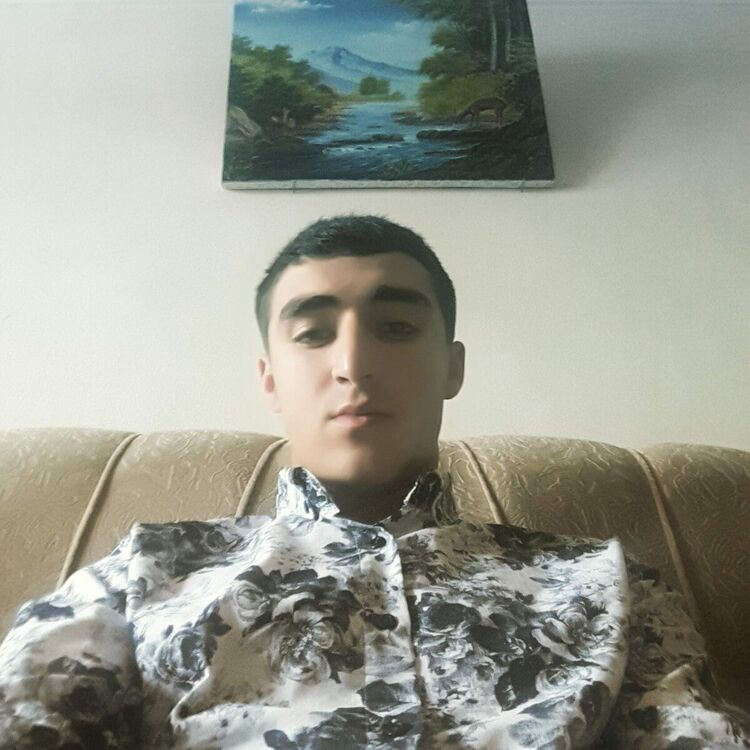  ,   Serj, 28 ,   ,   , c 
