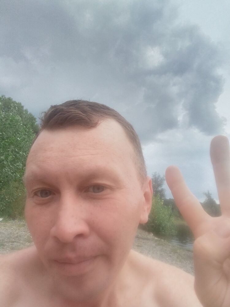  47664015  , 42 ,    
