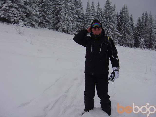  ,   Vlad, 40 ,   