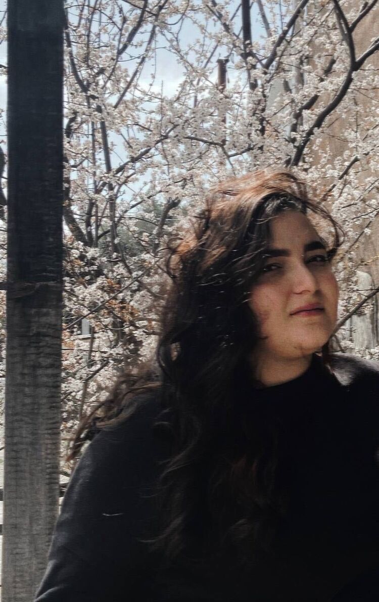  ,   Margarita, 22 ,   ,   