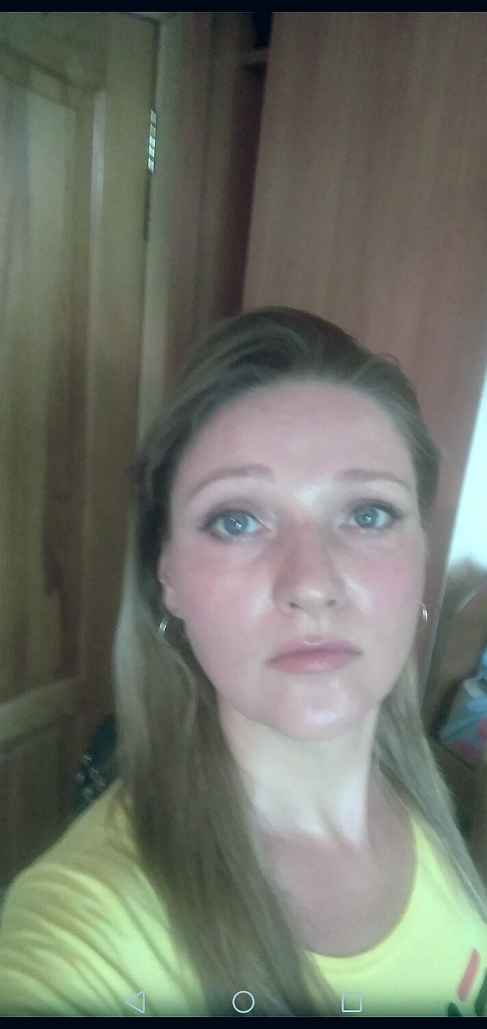  ,   Anna, 45 ,   c 