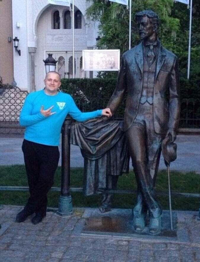  20571505  Andrey, 40 ,    