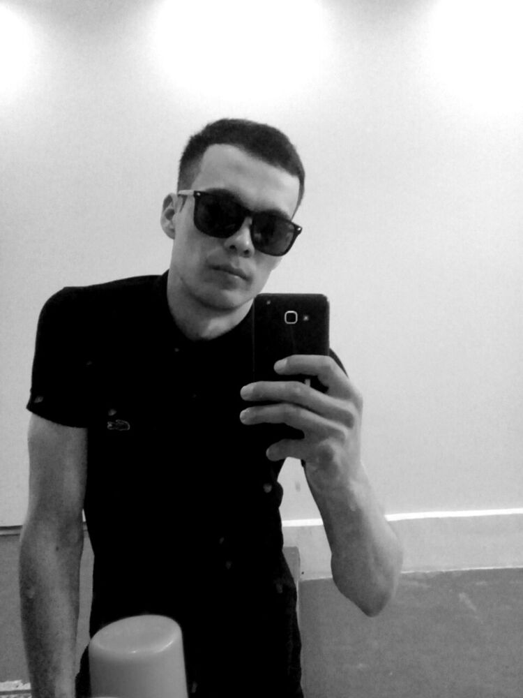  ,   Ibragim, 31 ,     , c 
